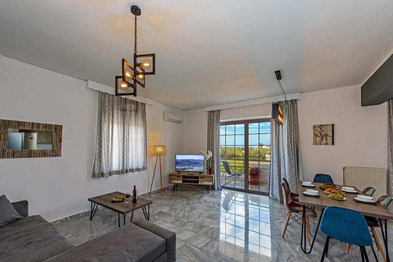 Platanias Villa Spyros מראה חיצוני תמונה